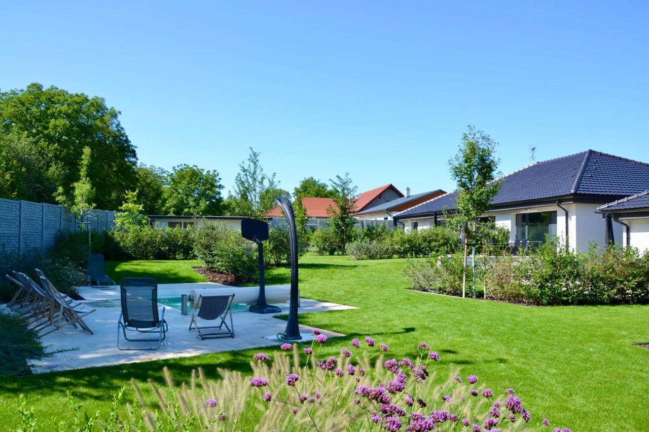 Apartmany U Polanskych Bulhary Exterior photo